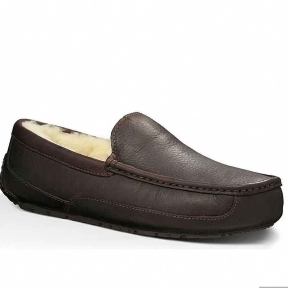 UGG Ascot Brown Leather Loafers Slippers Men's Size 11
